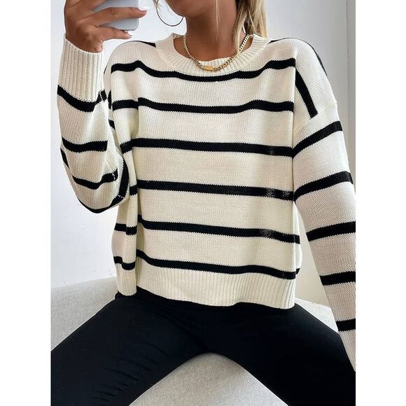 Main strip black and white sweater - Picture 1 of 7